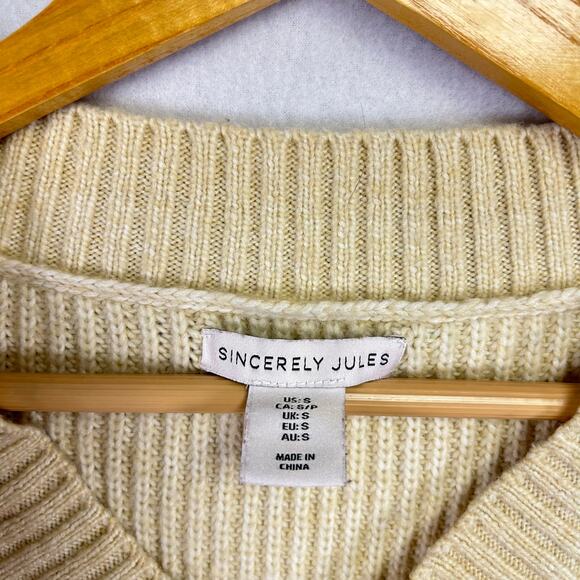 Woman's Cable Knit Tan Cropped‎ Sweater Vest - Size Small Preppy Academia - Picture 2 of 10